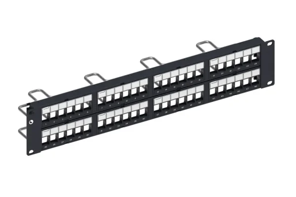 patch-panel-commscope-48-puertos-cat-5e-6-vacio-01-1.webp
